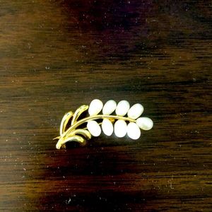 Pearl Brooch with 14KT Gold Accents